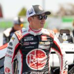 Ryan Flores derramou feijão no movimento "Balyali" de Christopher Bell depois de destruir Zane Smith, que influencia Corey Lajoie.