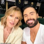 Rylan Clark, 36 anos, revelou que sua mãe Linda correu para o hospital quando compartilhou uma declaração no Instagram na sexta -feira