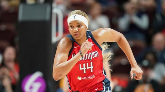 Washington Kiki Irial fala sessões práticas All-Star na sexta-feira, 18 de julho de 2025, no Gainbridge Fieldhouse em Indianapolis, Indiana, com a mídia. (Foto de Steph Chambers/Getty Images)