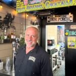 Famiglia Meduris Bad House Bistro, a oeste da St. John Street, em San Joses Little Italy District, celebra seu 20º aniversário em 4 de julho de 2025 (Sal Pizarro/Bay Area News Group)