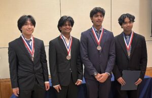 Saratoga High Student Placa nona no concurso nacional de biologia Saratoga High Student Placa nona no concurso nacional de biologia