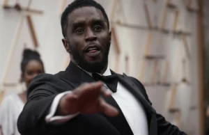 Sean “Diddy” pentes no tribunal. Uma curva inesperada Sean "Diddy" pentes no tribunal. Uma curva inesperada