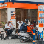 Sem rodas, não gasolina no distrito de Mainne a partir de agosto de agosto