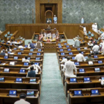 Sessão do Parlamento: ambas as famílias para protestos americanos com protestos