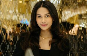 Splashy Azizah Salsha tocando Padel com o ex -internautas: conheça o marido, conheça o ex sim! Splashy Azizah Salsha tocando Padel com o ex -internautas: conheça o marido, conheça o ex sim!