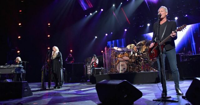 Buckingham Nicks