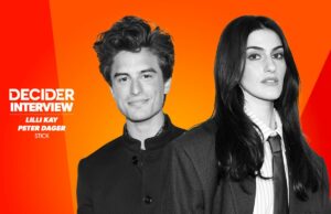 “Stick” se apresenta em Peter Dager e Lilli Kay sobre as histórias de Gen X vs. Gene com Gap Gap: “Eu amo essa dinâmica” "Stick" se apresenta em Peter Dager e Lilli Kay sobre as histórias de Gen X vs. Gene com Gap Gap: "Eu amo essa dinâmica"