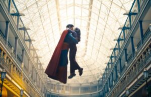 ‘Superman’ resgata DC na bilheteria com uma estréia de US $ 122 milhões 'Superman' resgata DC na bilheteria com uma estréia de US $ 122 milhões