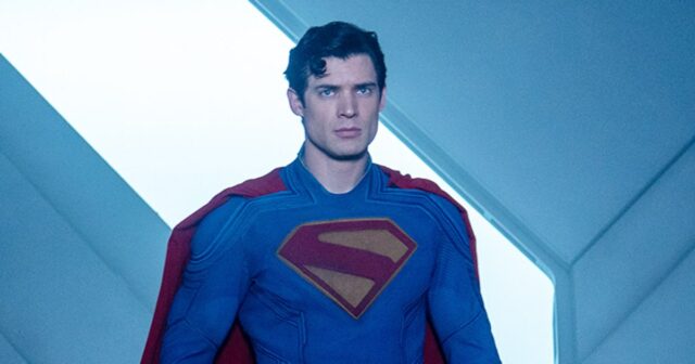 David Korenswet como Super -Homem em 