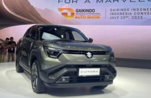 Suzuki Indonésia apresenta um futuro ecológico em Giias 2025 Suzuki mostrando para evitar carros elétricos em GIIAs 2025, prontos para venda no próximo ano
