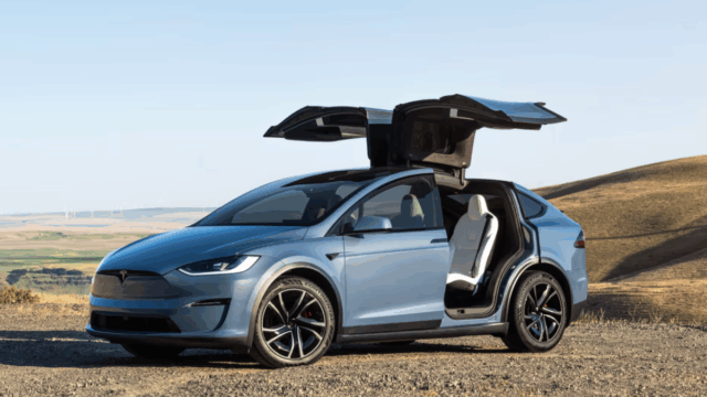 Tesla não aceita mais ordens para os modelo S e X na Europa

