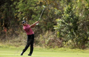 Tiger Woods Son, Charlie, Mostrar pai; Publique outro acabamento forte Tiger Woods Son, Charlie, Mostrar pai; Publique outro acabamento forte