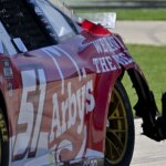 "Todo ângulo que vejo é pior que o anterior": o motorista da NASCAR reage ao violento acidente de Cody Ware em Chicago