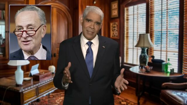 "Tonight Show" chama os democratas, Chuck Schumber: "Comi carne assada em Arbiow, sou mais pesado do que esse cara" | Vídeo

