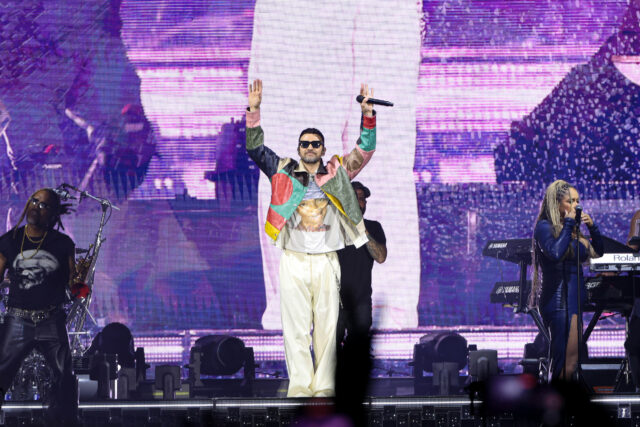 Tour de Justin Timberlake Sparks Wave of Viral Brando, Memes

