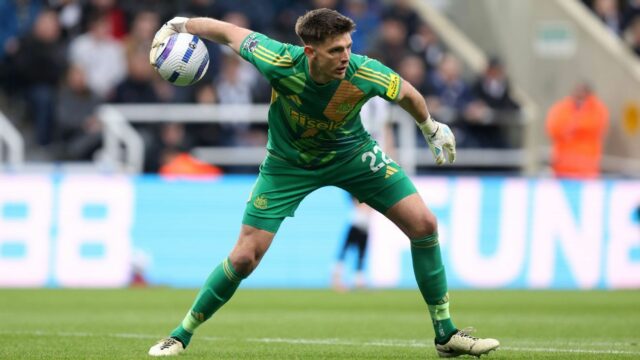 Transferir rumores, notícias: Man United Target Pope, Donnarumma em busca de goleiros


