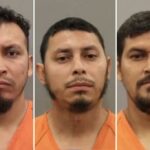 Três salvadores ilegais usando o aplicativo de namoro para se encontrar com adolescentes capturados em Houston Sting Operação: Autoridades