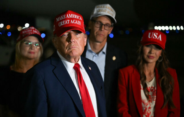 Trump Ada, a classificação candidata do candidato

