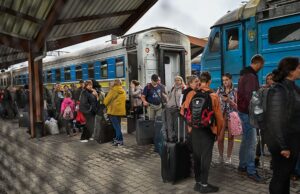 Trump afirma que os ucranianos provavelmente podem permanecer nos EUA após meses de incerteza Trump afirma que os ucranianos provavelmente podem permanecer nos EUA após meses de incerteza