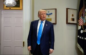 Trump diz a Top Putin Ally para “observar suas palavras” depois de avisar a guerra com a América no meio de tensões crescentes sobre ‘ultimato para acabar O presidente Donald Trump emitiu uma remoção escandalosa à noite pelo ex -presidente russo Dmitry Medvedev e alerta que ele