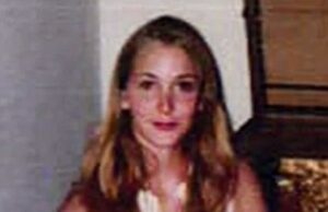 Trump diz que Epstein ‘Stal’ Virginia Giuffre e várias outras jovens trabalhadoras do Spa Mar-A-Lago Virginia Roberts Giuffre tinha 16 anos quando foi recrutada por Ghislaine Maxwell do Spa em Mar-A-Lago para trabalhar para Jeffrey Epstein