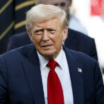 Presidente Donald Trump permanece furioso no Wall Street Journal