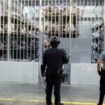 Trump pode deportar pessoas para qualquer país os levará?