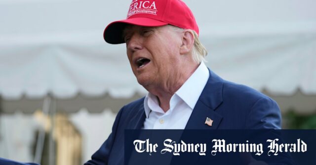 Trump conversando com a mídia para a Casa Branca na terça -feira.