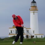 Trump vai para a Escócia para falar golfe, política e negócios