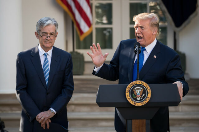 Trump vs Powell: como atirar na cadeira Fedic poderia abalar a economia

