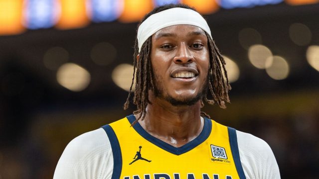 Turner: Ele se move para Bucks sobre "Manter -se competitivo"

