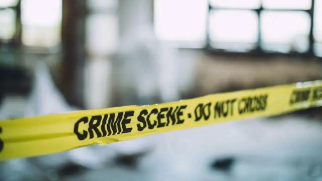 Um homem entra em casa como agente de correio, estupro é uma mulher de 22 anos

