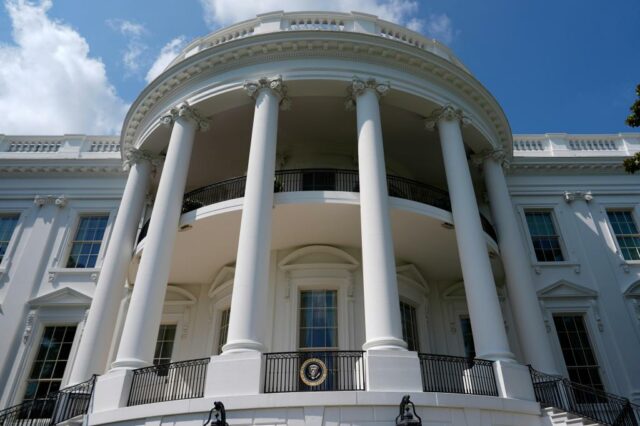 Um novo salão de baile da Casa Branca de 200 milhões de dólares americanos que podem quebrar o chão em setembro, a primeira grande atualização desde 1948

