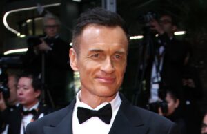 Um olhar para trás na história do relacionamento de Julian McMahon As estrelas choram Shannen Doherty