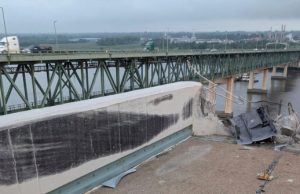 VÍDEO: UNIDADE DE TRATOR DE CABINE VÍDEO: UNIDADE DE TRATOR DE CABINE