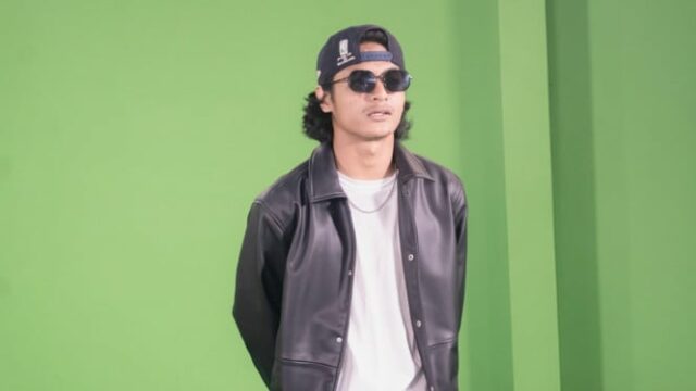 Vadel Badjideh, então sendo Rajin Harvest para a prisão, Ngarep So Kiaai Four

