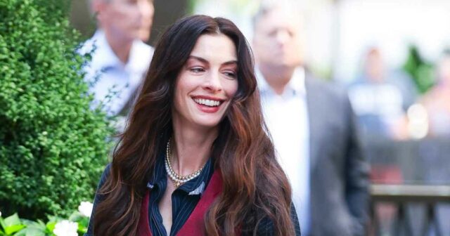 Veja o guarda -roupa de Anne Hathaway no conjunto de 'The Devil Wears Prada 2'

