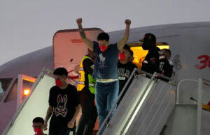 Venezuela libera 10 americanos em três países Venezuela libera 10 americanos em três países