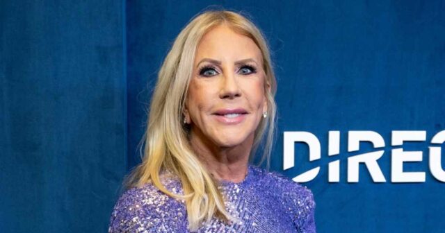 GetTyimages-1414747960 Vicki Gunvalson, da RHOC, exige um julgamento por júri