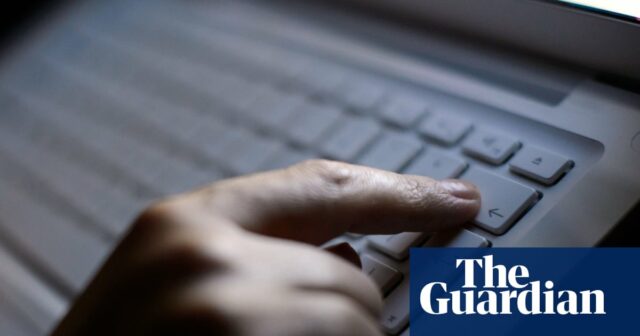 Vídeos gerados pela água para abuso sexual de crianças que se levantam on-line, diz Watchdog

