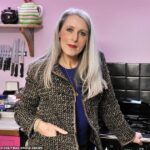 Rotten Row foi escrito por uma dona de casa vegetariana Lesley Cleary (foto), Penname Angela Hargreaves de Eccleshall - uma vila pitoresca em Staffordshire