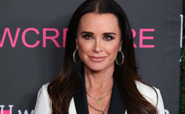 Você quer brilhar como Kyle Richards? Pegue seu soro favorito com quase 50% de desconto

