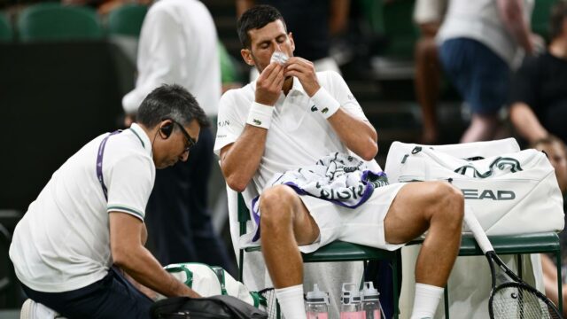 Wimbledon 2025: Djokovic agradece "pílulas milagrosas" depois de ganhar a primeira rodada

