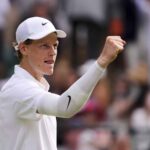 Jannik Sinner, da Itália, comemora uma partida de quarta -feira contra Ben Shelton dos Estados Unidos no Wimbledon Tennis Championships, em Londres, na quarta -feira, 9 de julho de 2025.