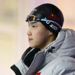 Yu Zidi, da China, atinge campeonatos mundiais de natação de 12 anos