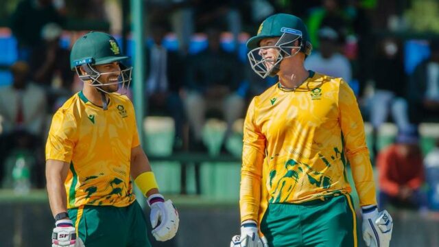 Zim vs SA, Tri-Series: Hermann, Brevis lidera a África do Sul até cinco Kalitz sobre o Zimbábue

