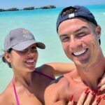 Georgina Rodríguez está prestes a completar uma das histórias mais extraordinárias de trapos às riquezas que o mundo já conheceu quando ela finalmente se torna a sra. Ronaldo e cimenta sua posição como a maior e mais rica abanada de todos. Na foto: MS Rodríguez e Cristiano Ronaldo