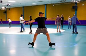 O Shayan Khosravanifarahani, de San Ramon, patins no Golden Skate em San Ramon, Califórnia, na quarta -feira, 13 de agosto de 2025. (NHAT V. Meyer/Bay Area News Group)