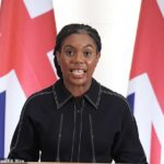 Kemi Badenoch (foto) tem sido frequentemente acusado de preguiça e não chegar a tempo - dois estereótipos direcionados aos africanos ocidentais no passado