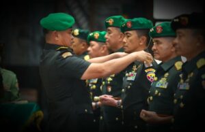 6 Coronel TNI Break Stars! Obtenha uma promoção de posição estratégica do comandante geral AGUS SUBIYANTO 6 Coronel TNI Break Stars! Obtenha uma promoção de posição estratégica do comandante geral AGUS SUBIYANTO